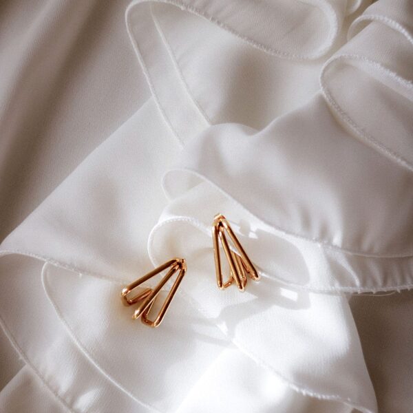 Statement-Ohrringe Ruby in Gold